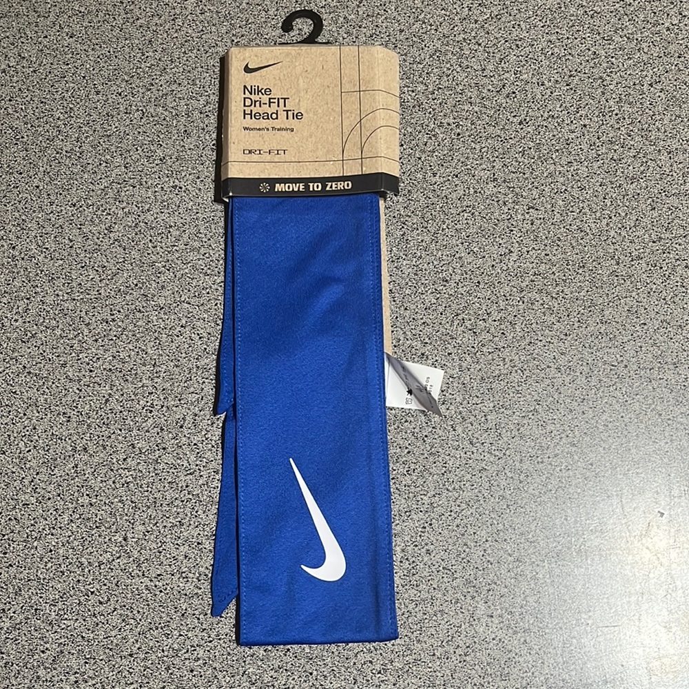 Nike Dri-FIT head tie